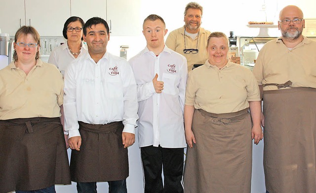 Das Team des Caf de la Vida hat es si...n Aufenthalt im  Kaffeehaus zu sorgen.  | Foto: Christiane Franz