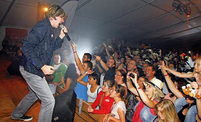 Mickie Krause beim Seenachtsfest 2011  | Foto: Babette Staiger/Heidi Fssel