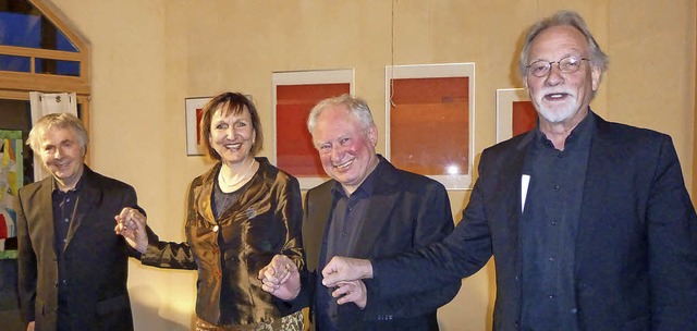 Freude ber den Auftritt im Kulturzent...ier) und Johannes M. Ksters (Bariton)  | Foto: Anne Freyer