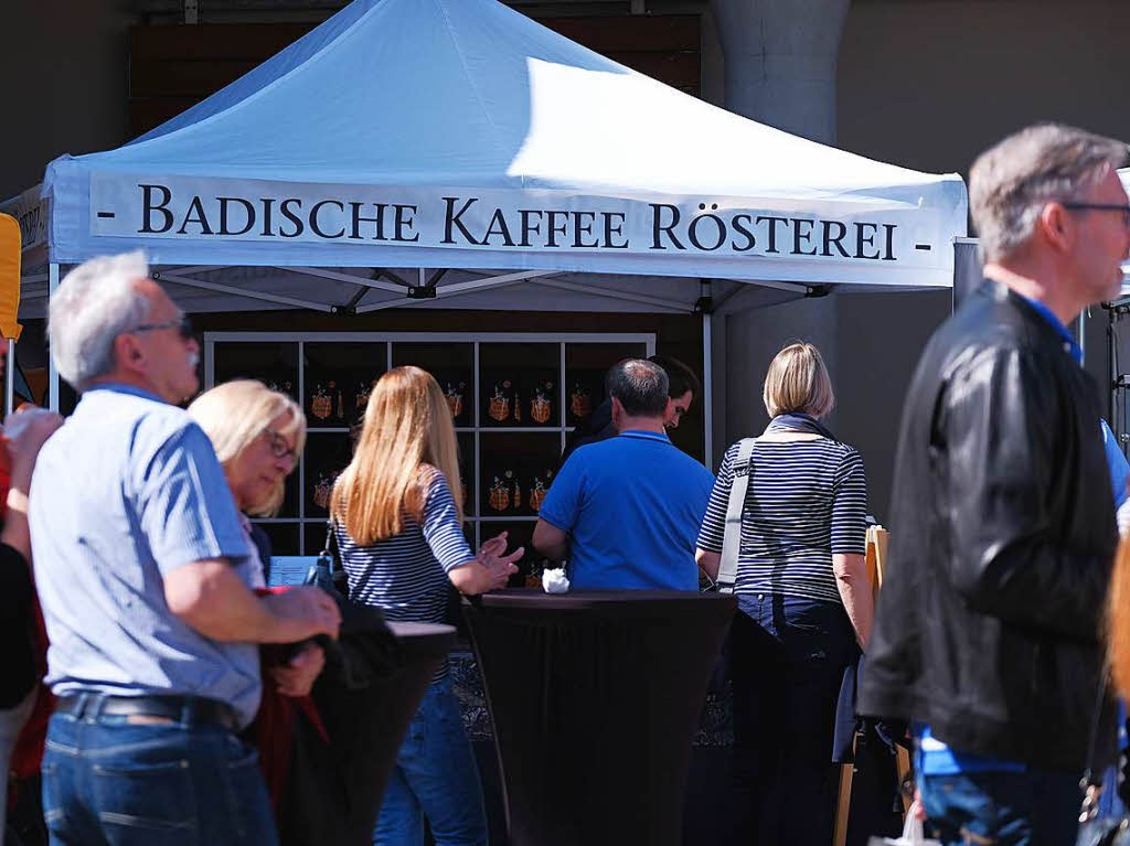2. Genussmarkt der Badischen Zeitung und dem Weingut Franz Keller.