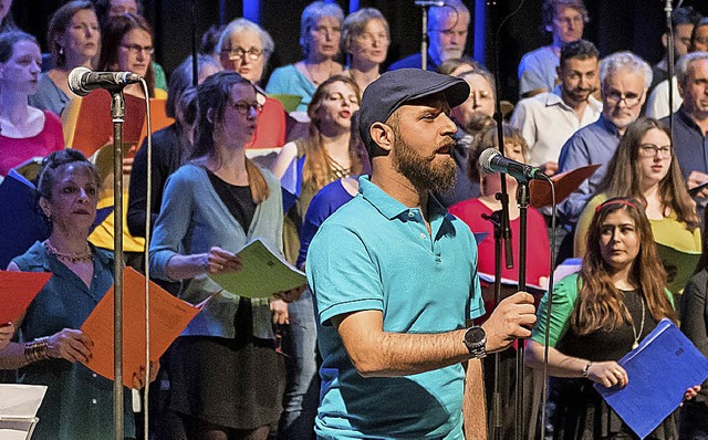 Sduferchor auf der Bhne des E-Werks   | Foto: Marc Doradzillo