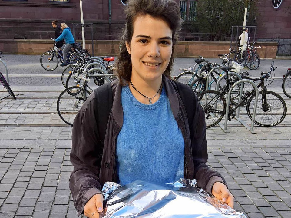 Isabelle fhrt sonst immer mit dem Fah...Nur heute htte sie die Bahn genommen.  | Foto: Simon Voss
