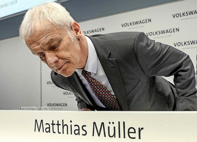 Der VW-Konzernchef bei der Vorlage der Jahresbilanz im Mrz  | Foto: dpa