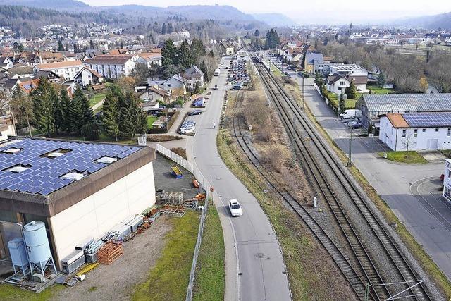 Die Bahnhofstrae wird dann zur Landesstrae