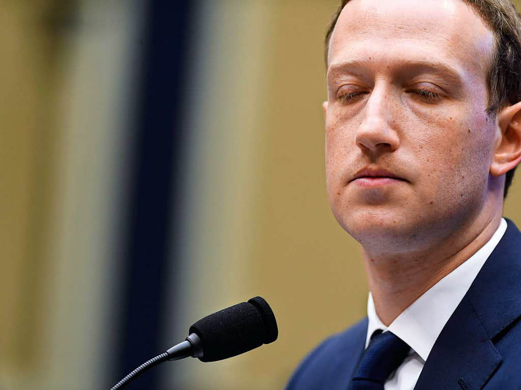 Mark Zuckerberg muss sich vor dem US-Kongress erklren – und wird von manchen Senatoren in die Zange genommen.