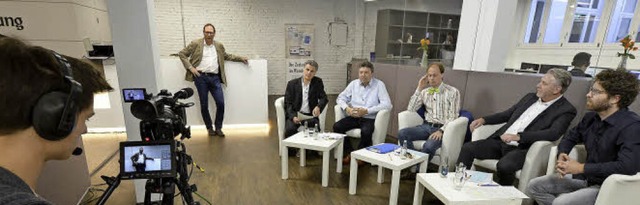 Talkrunde zur OB-Wahl: BZ-Chefredakteu...Z-Redakteur Fabian Vgtle (von links).  | Foto: Ingo Schneider