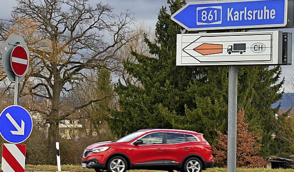 Ampel Wird Als Lösung Für B-34-Kreuzung Gesehen - Rheinfelden ...