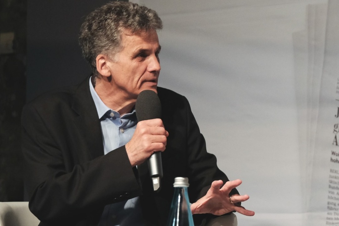 Kritische Fragen stellte auch Uwe Mauch, Leiter der BZ-Stadtredaktion.  | Foto: Miroslav Dakov