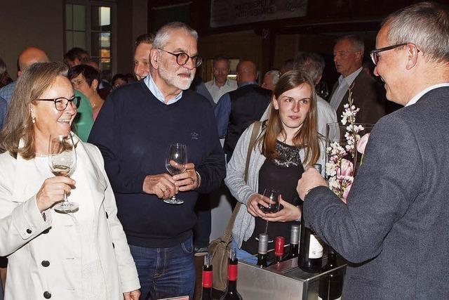 Groer Andrang bei Weinprsentation