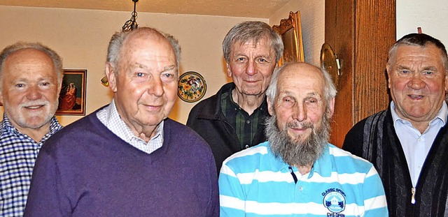 Geehrte (von links): Ernst Kleiser, Si...lf Waldvogel und Lothar Winterhalder.   | Foto: Liane Schilling