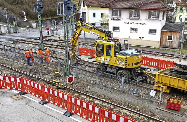 Ob die Arbeiter wissen, dass Menschen ...bergangsmglichkeit beseitigt worden.   | Foto: Privat