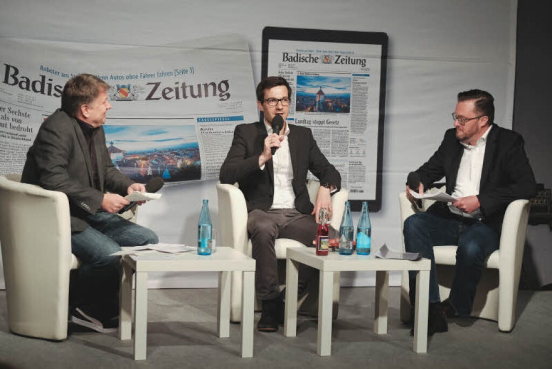 Die Debatte zwischen Martin Horn (rech... Rechts: BZ-Heimatchef Holger Knöferl.  | Foto: Miroslav Dakov