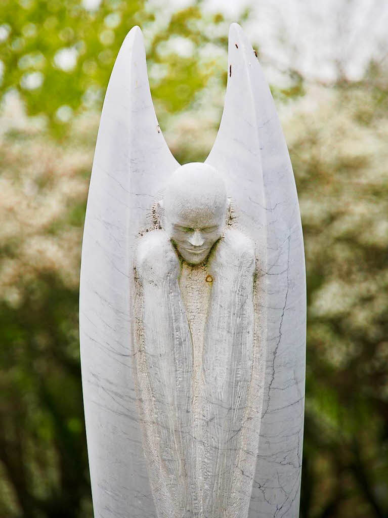„Wchter“ – Skulptur von Sherif El Sioufy
