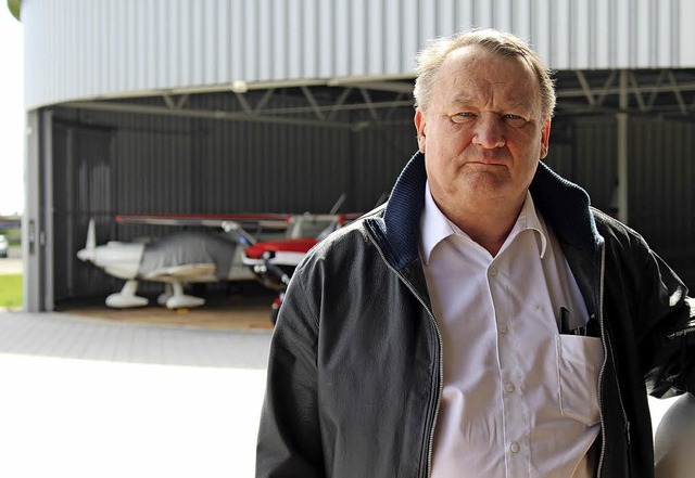 Zwar kann der Flugplatz-Geschftsfhre...latz ohne Fremdkapital nicht mglich.   | Foto: Guy Simon