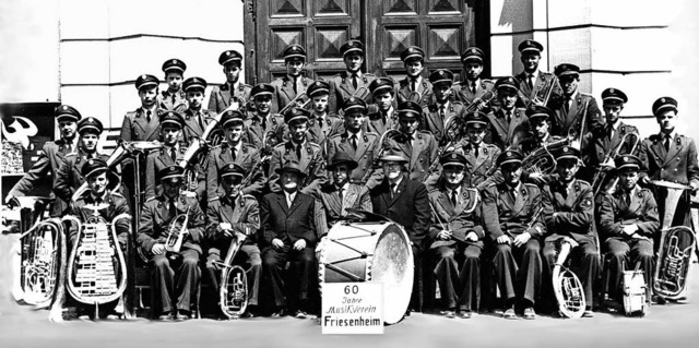 Das Orchester des Musikvereins Friesenheim im Jahr 1958 <ppp></ppp>   | Foto: Musikverein