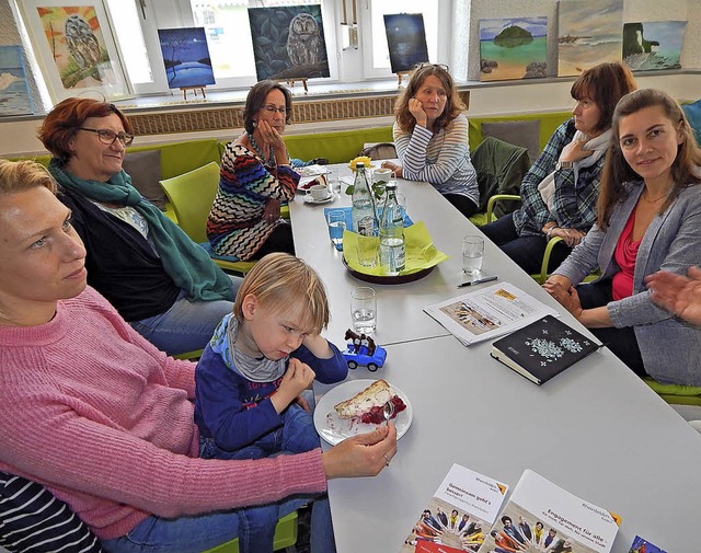 Viel zu diskutieren gab es fr die kle...terinnen in den Brgertreff einluden.   | Foto: Claudia Gempp