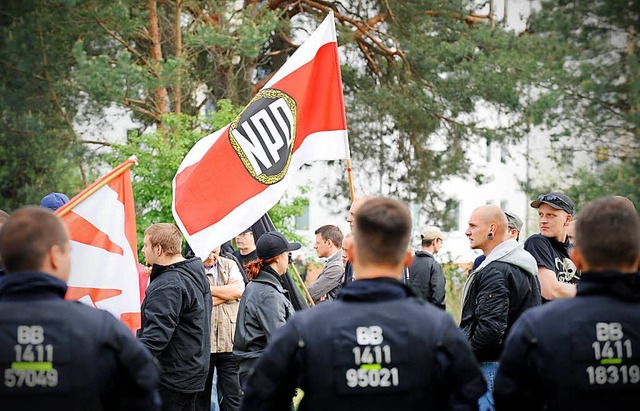 Eine NPD-Kundgebung in Bremen  | Foto: dpa