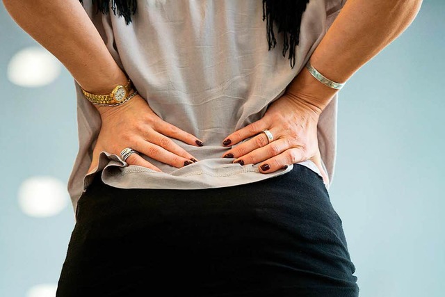 Rckenschmerzen sind ein Massenphnomen.  | Foto: dpa