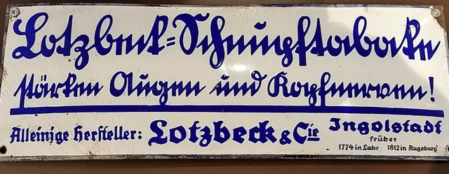Das Schild wirbt fr Schnupftabak von Lotzbeck.   | Foto: Heinz Siebold