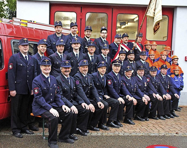 Die Freiwillige Feuerwehr Sthlingen, ...der Jugendwehr im Jubilumsjahr 2018.   | Foto: Van Kreuningen