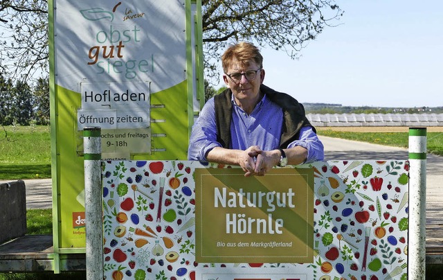 Werner Stich ldt BZ-Leser auf das Naturgut Hrnle in Schallstadt-Mengen ein.  | Foto: Nikola Vogt