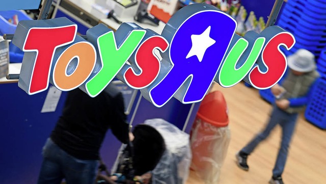 Das Ende eines Spielwaren-Riesen: Nach...windet der Name Toys R Us vom Markt.    | Foto: dpa