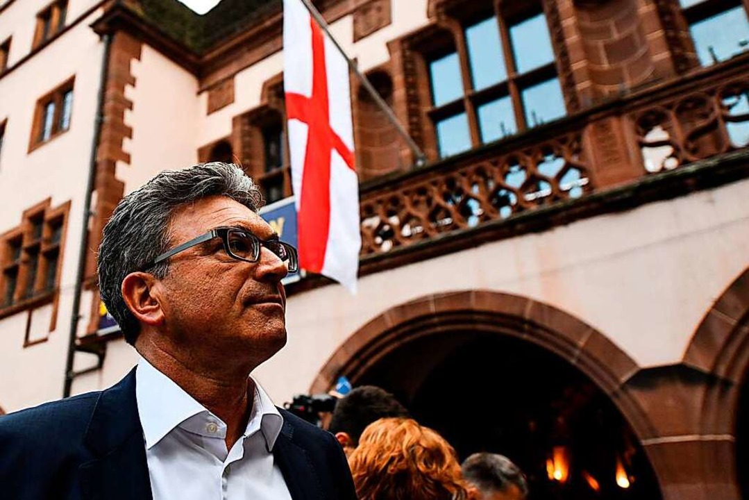 Oberbrgermeister Dieter Salomon vor d...r OB-Wahl extreme Einbrche hinnehmen.  | Foto: dpa