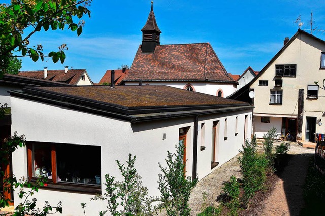 Das Gemeindehaus Rmmingen (links) mit... alten Gemeindehauses (rechts im Bild)  | Foto: Hortst Donner