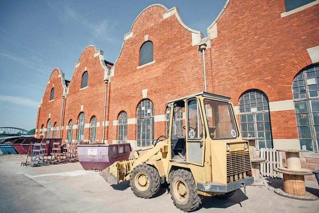 Fotos: Baustellenbesuch im neuen Kreativpark in der Lokhalle am Gterbahnhof