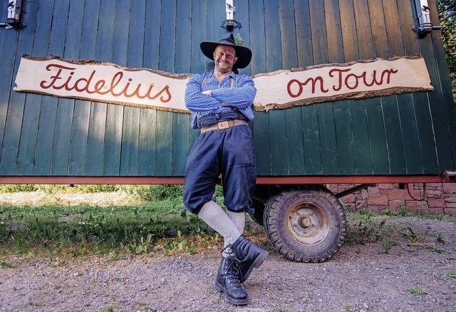 Geht dieses Jahr wieder auf Tour: Martin Wangler als Fidelius Waldvogel.   | Foto: Sebastian Wehrle