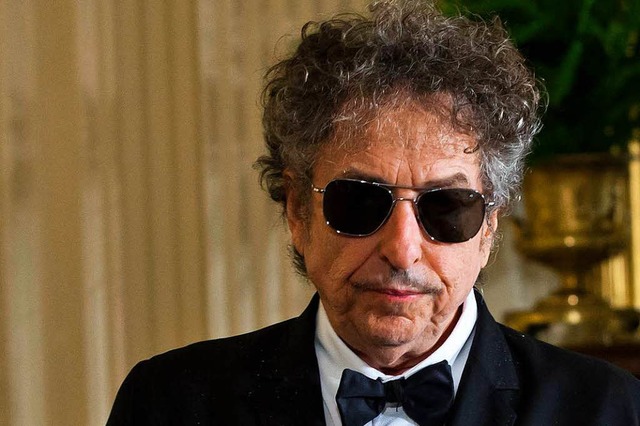 Auch auf der Konzertbhne mittlerweile ohne Hut: Bob Dylan  | Foto: dpa