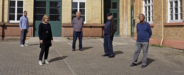 Auf dem Malerwerkstatthof Bildstein (v...tein, Kurt Bildstein und Chodja Sediq   | Foto: Privat