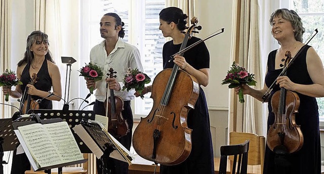 Das  Nathan Quartett bildeten (von lin...rni (Cello), Roswitha Killian (Viola).  | Foto: Walter Ksters