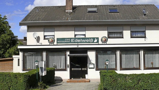 Das Caf Edelwei in  Hugsweier wurde ...er Standort des Dorv-Zentrums genannt.  | Foto: Alfred Arbandt