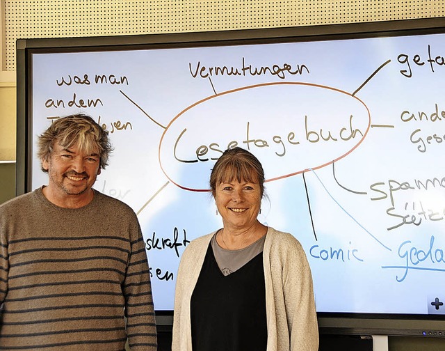 Wiesentalschule 4.0: ber die neuen Di... Enderle und Rektorin Heike Schmarje.   | Foto: Robert Bergmann