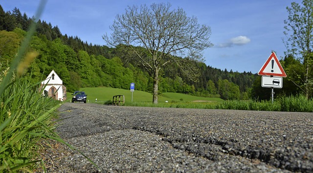 Zu schmal oder breit genug?  Die K 5138 in Tennenbach bliebt ein Zankapfel.  | Foto: Benedikt Sommer