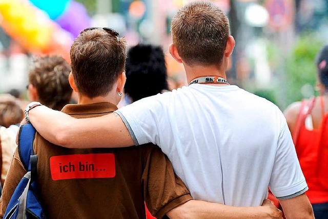 Wenn Familienvter sich als schwul out...in ihrem Umfeld oft auf Unverstndnis.  | Foto: dpa