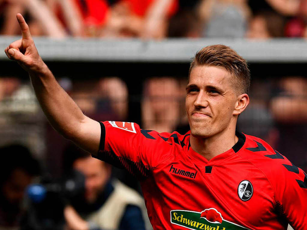 Doppeltorschtze und Matchwinner gegen den 1. FC Kln: Nils Petersen. Auch Dank seiner zwei Treffer gewinnen die Freiburger knapp mit 3:2 gegen den FC.