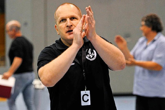 Applaus von HSG-Trainer Mirko Reith.  | Foto: Pressebro Schaller