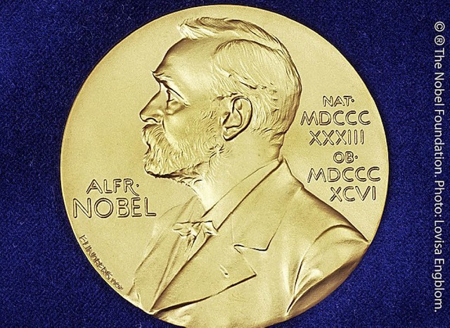 Dreht sich im Grab um: Nobelpreis- Medaille mit dem Grnder   | Foto: dpa