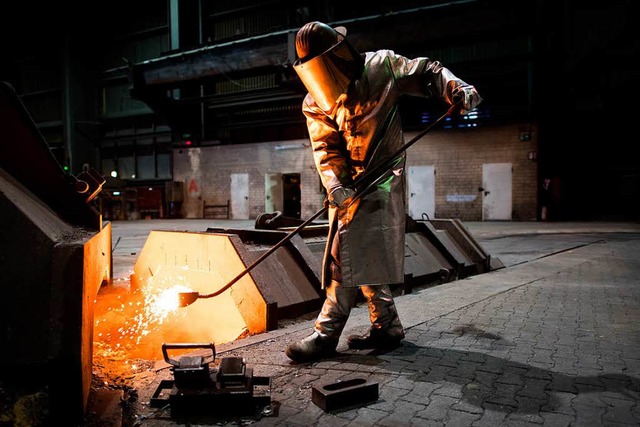 01.03.2018, Niedersachsen, Salzgitter:...uf Stahl und Aluminium bis 01.06.2016.  | Foto: dpa