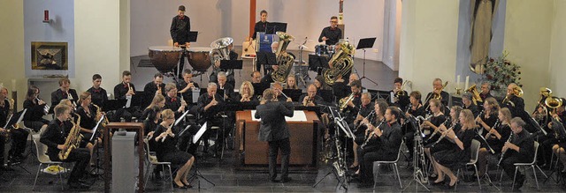 Imposantes Orchester: Musiker aus Haltingen und Hausen  in der Kirche St. Maria   | Foto: Ounas-Krusel