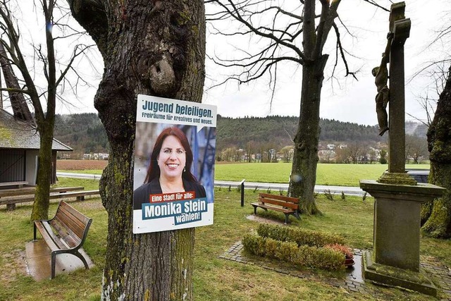 Ein Wahlplakat der OB-Kandidatin bei d...pelle im Stadtteil Ebnet. (Archivbild)  | Foto: Thomas Kunz