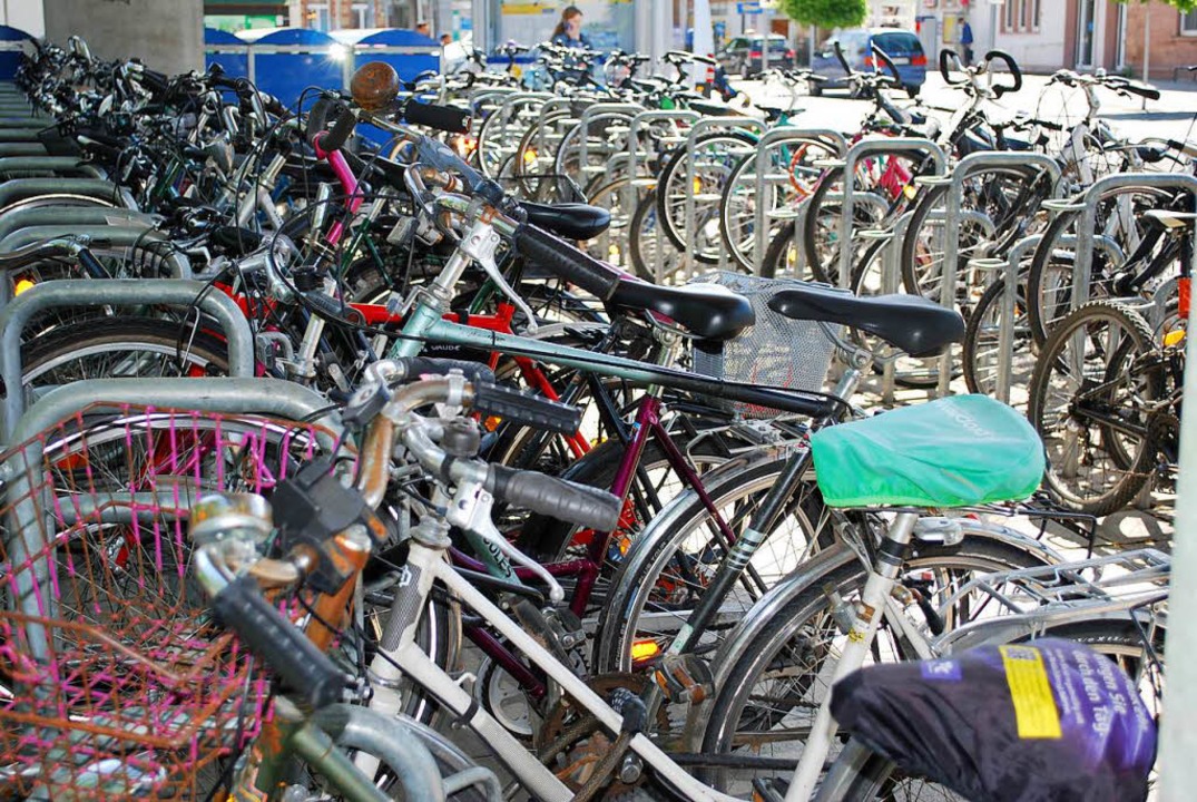 Wie viele dieser Fahrräder wohl durch den Sicherheitscheck kommen würden?  | Foto: Sylvia-Karina Jahn