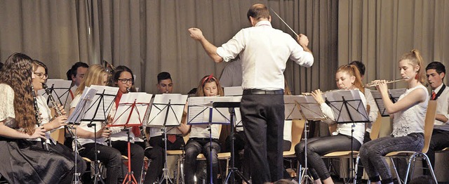 Das Jugendorchester des Musikvereins Egringen spielte bekannte Musicalmelodien.   | Foto: Ounas-Krusel