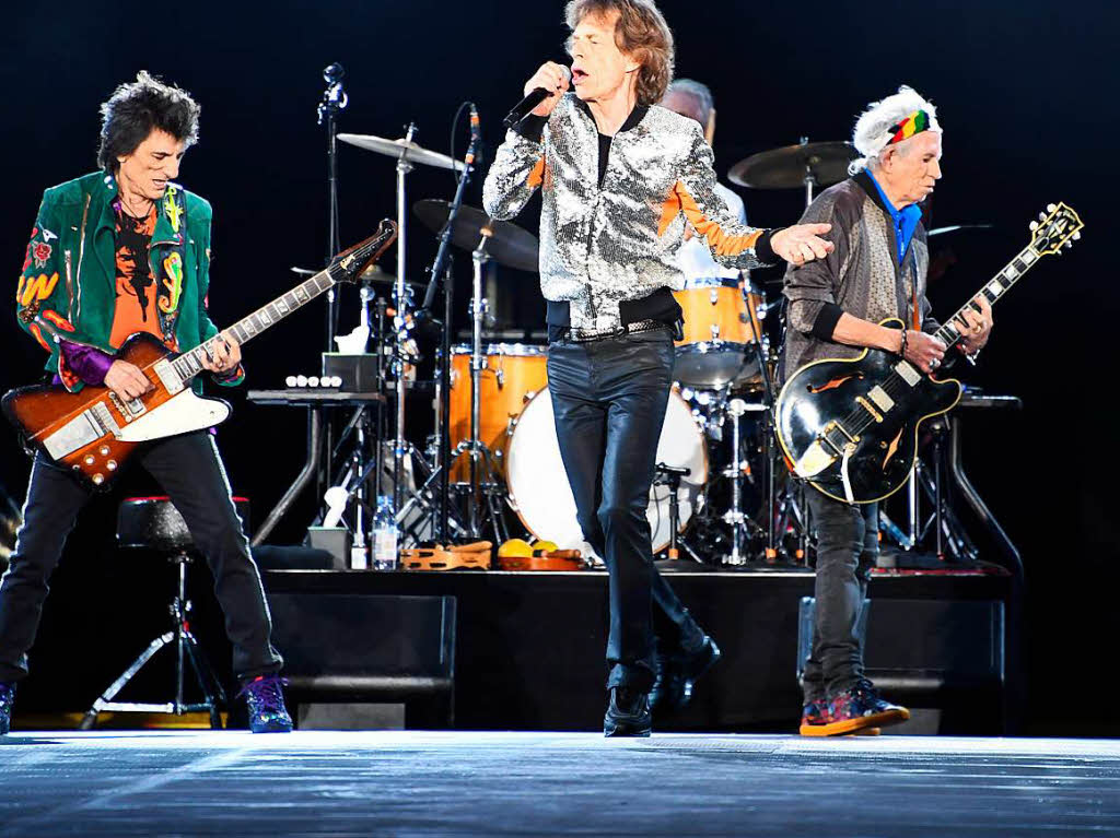Beim Konzert der Rolling Stones 2017 in Hamburg spielen Ron Wood (links) und Keith Richards Gibson-Gitarren.