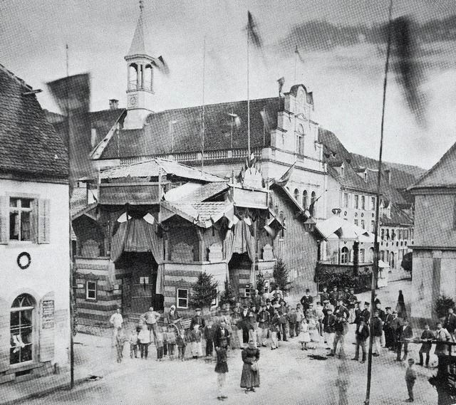 Eine groe Ausstellungshalle  stand 18...er bestaunt von  badischen Dragonern.   | Foto:  Archiv Hans-Jrgen Wehrle