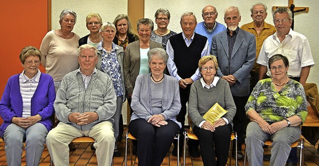 Zahlreiche Mitglieder des Krankenpfleg...r langjhrige Mitgliedschaft geehrt.   | Foto: Paul Berger