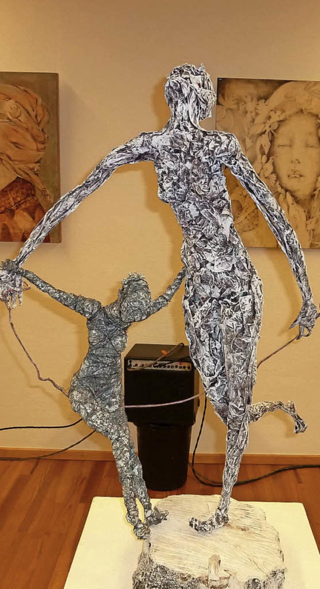 Skulpturen von  Kerstin Stckler und M... Eva Baumgartl zeigt der Kunstverein.   | Foto: Simoneit