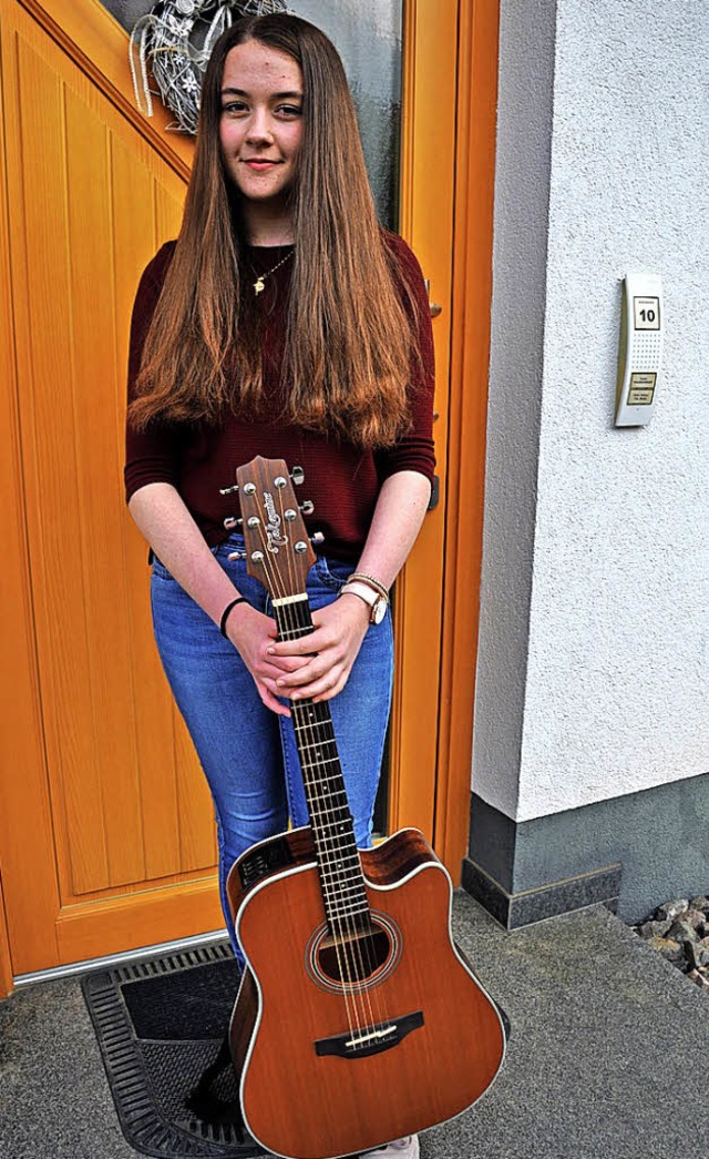 Die 14-jhrige Nicola Baldischwiler fr...uf ihren Auftritt im Haus des Gastes.   | Foto: U. Ortlieb